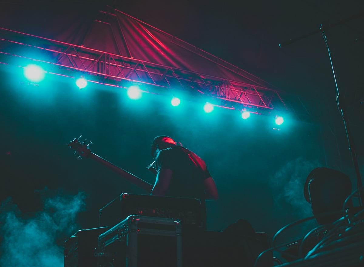 oświetlenie sceniczne