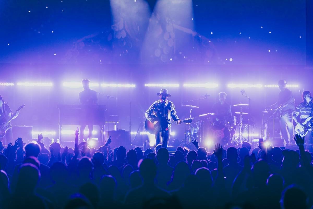 oświetlenie sceniczne